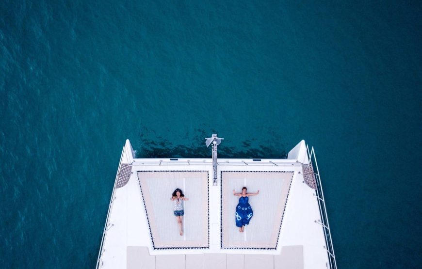 4 Islands Sunset Luxury Cruises Tour by Catamaran