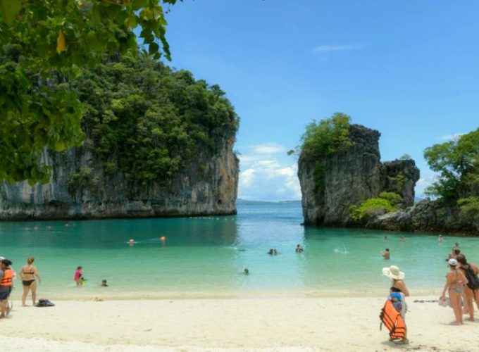 Perfect travel, tour and activity in Aonang Krabi Thailand