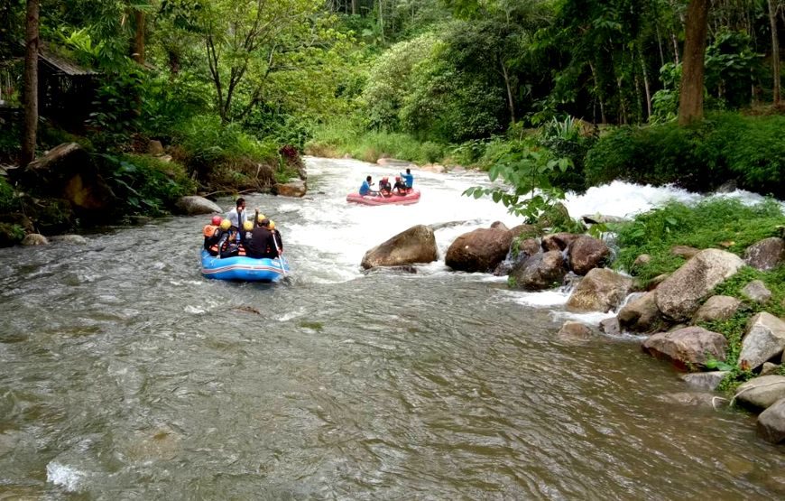 Whitewater Rafting 5km and Elephant Sanctuary